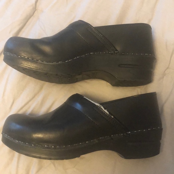 Dansko clogs - Picture 6 of 7